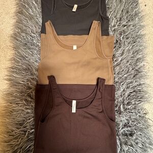 Lot 3 YahadaTank Tops-Like New Pre-Owned